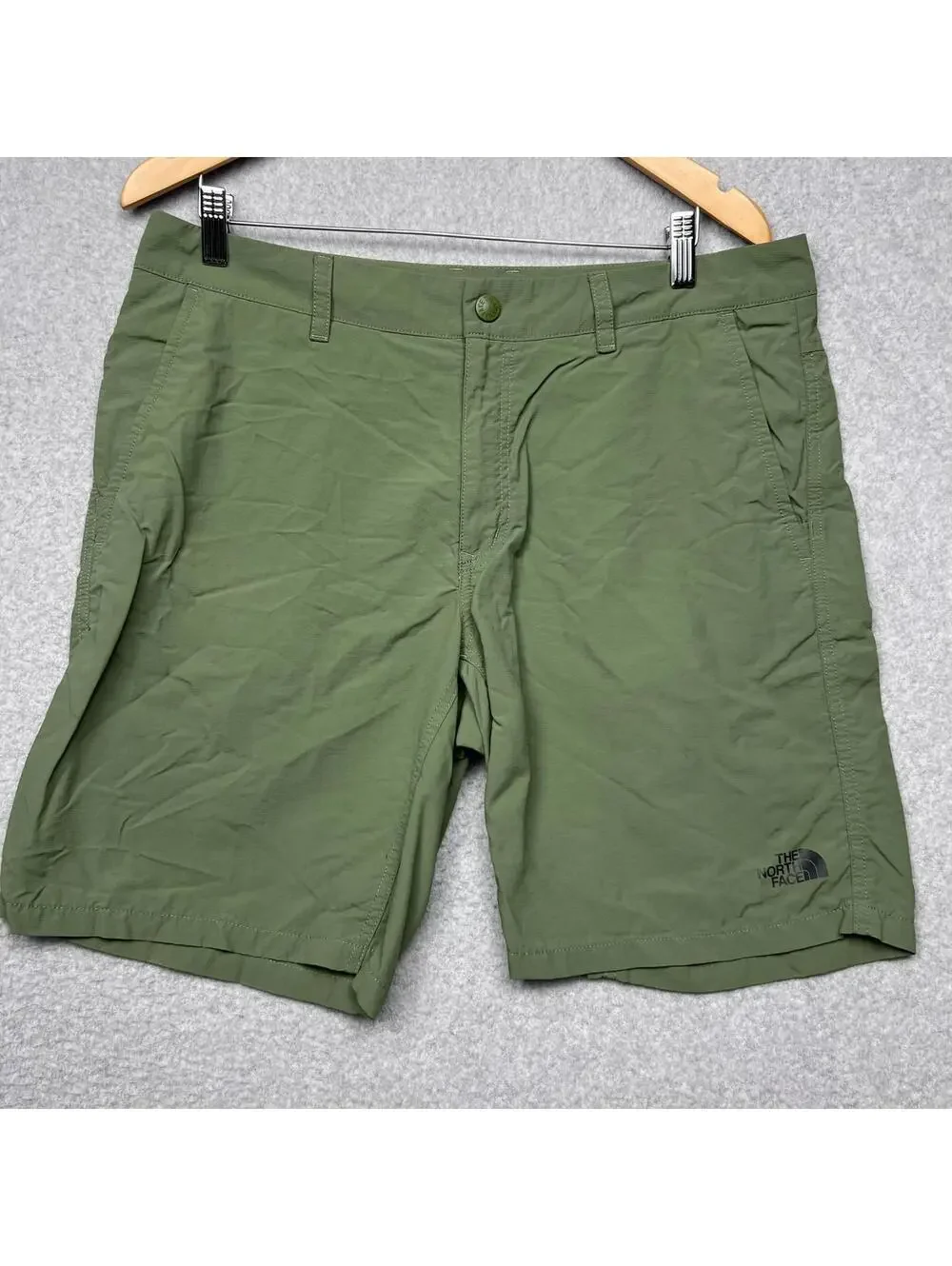 The North Face Men Shorts 34 Green Hiking Outdoor Casual Breathable Gorpcore